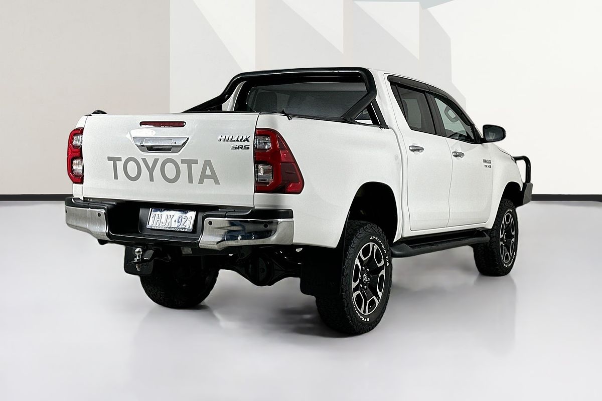 2021 Toyota HILUX SR5 (4x4) GUN126R FACELIFT 4X4
