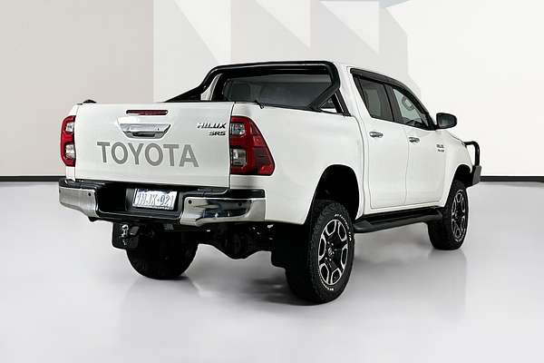 2021 Toyota HILUX SR5 (4x4) GUN126R FACELIFT 4X4