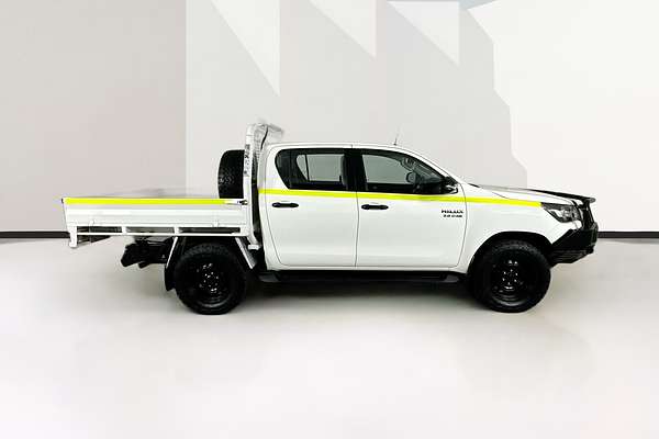 2021 Toyota HILUX SR (4x4) GUN126R 4X4