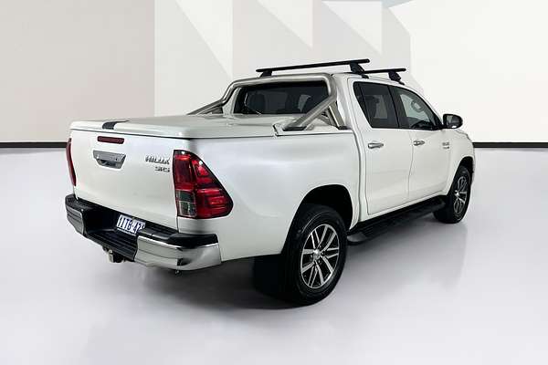 2017 Toyota HILUX SR5 (4x4) GUN126R 4X4