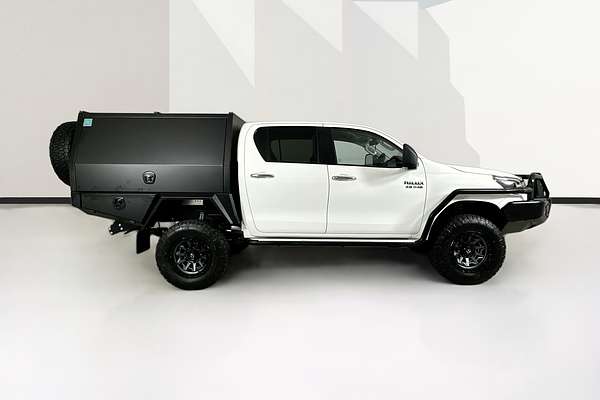 2022 Toyota HILUX SR5 (4x4) GUN126R 4X4