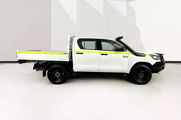 2022 Toyota HILUX SR (4x4) GUN126R 4X4