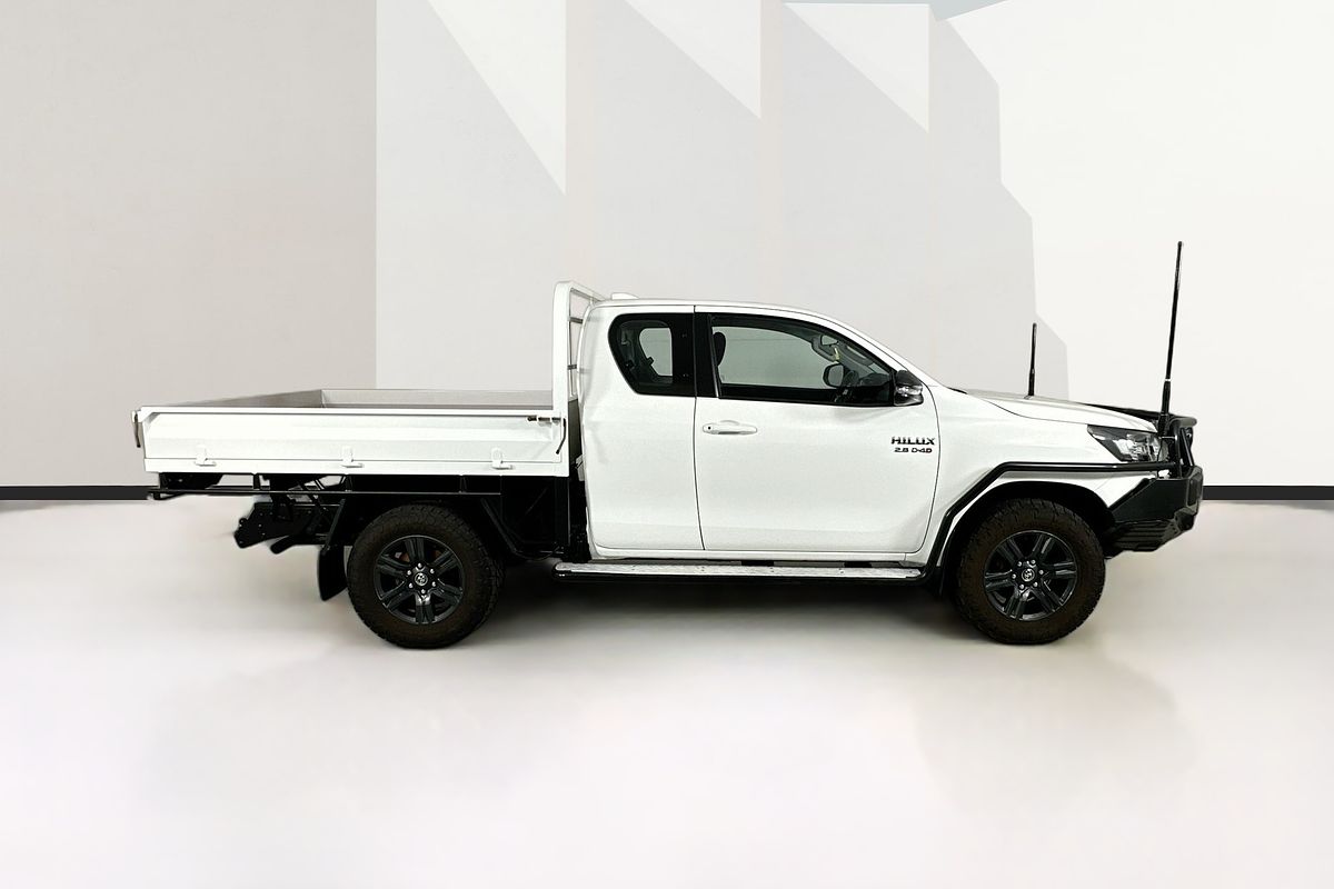 2023 Toyota HILUX SR (4x4) GUN126R 4X4