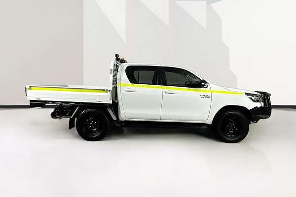 2023 Toyota HILUX SR (4x4) GUN126R 4X4
