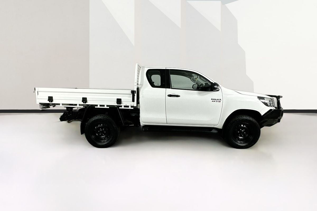 2019 Toyota HILUX SR (4x4) GUN126R MY19 UPGRADE 4X4