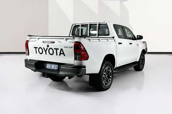 2019 Toyota HILUX SR (4x4) GUN126R MY19 4X4