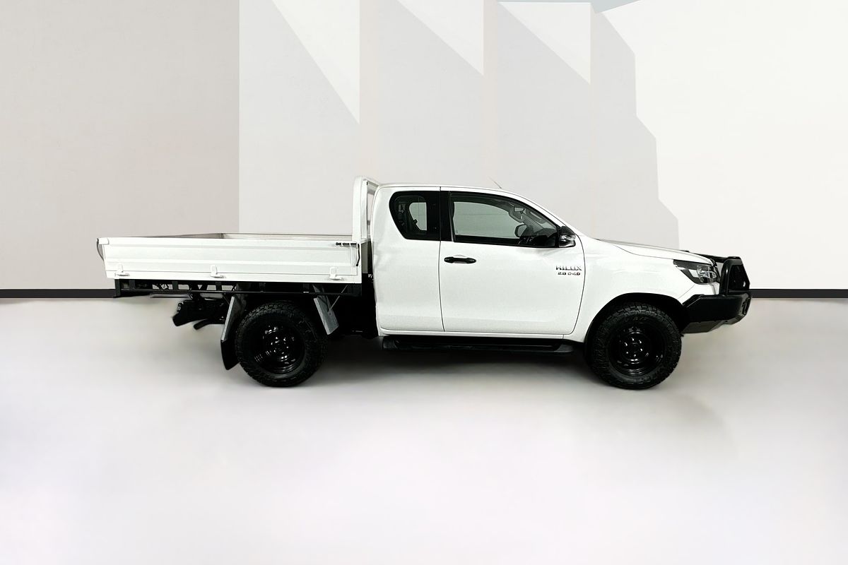 2021 Toyota HILUX SR (4x4) GUN126R 4X4