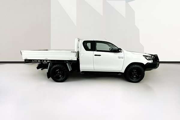 2021 Toyota HILUX SR (4x4) GUN126R 4X4
