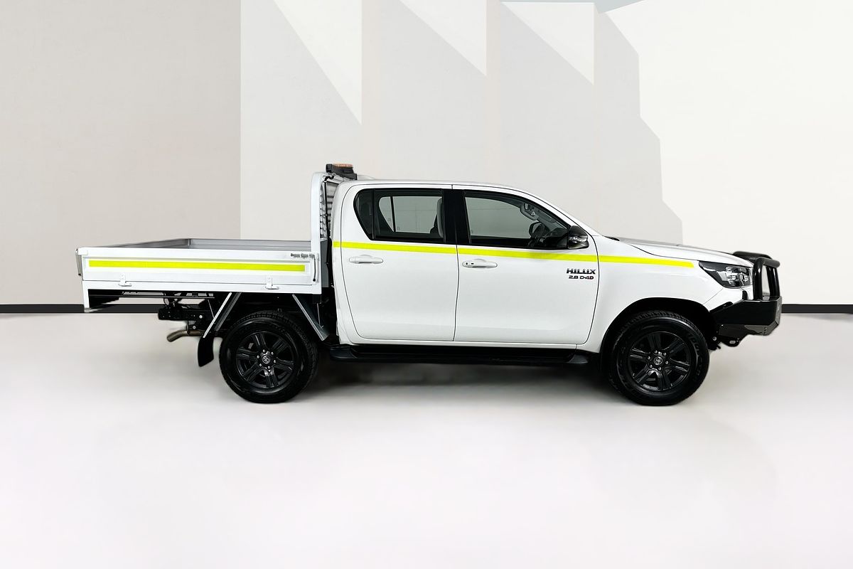 2024 Toyota HILUX SR 48V (4x4) GUN126R 4X4