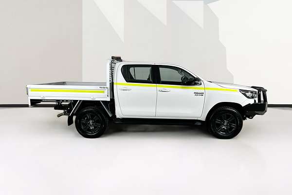 2024 Toyota HILUX SR 48V (4x4) GUN126R 4X4