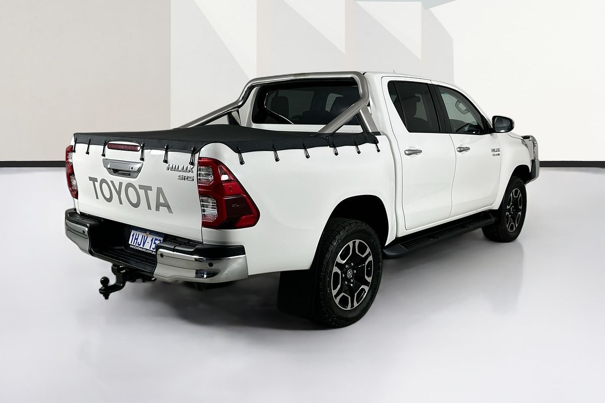 2021 Toyota HILUX SR5 (4x4) GUN126R FACELIFT 4X4