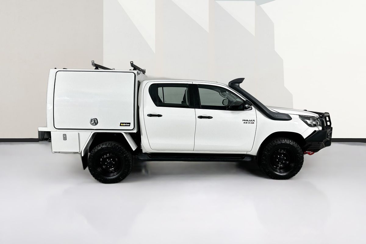 2020 Toyota HILUX SR (4x4) GUN126R FACELIFT 4X4