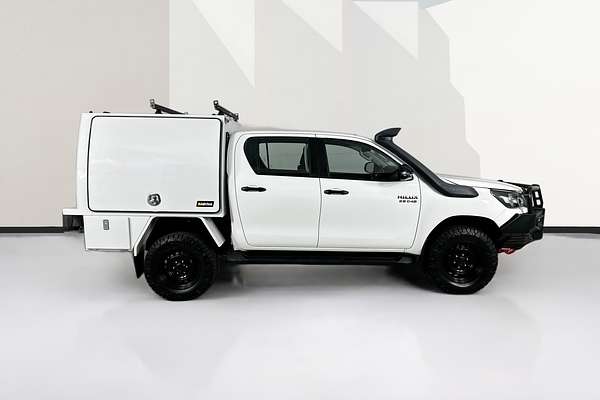 2020 Toyota HILUX SR (4x4) GUN126R FACELIFT 4X4