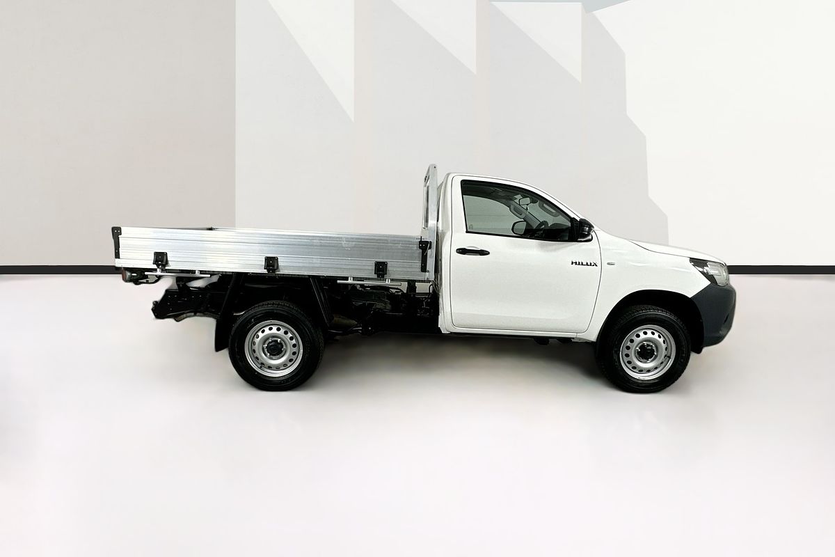 2020 Toyota HILUX WORKMATE HI-RIDER GUN135R FACELIFT 4x2