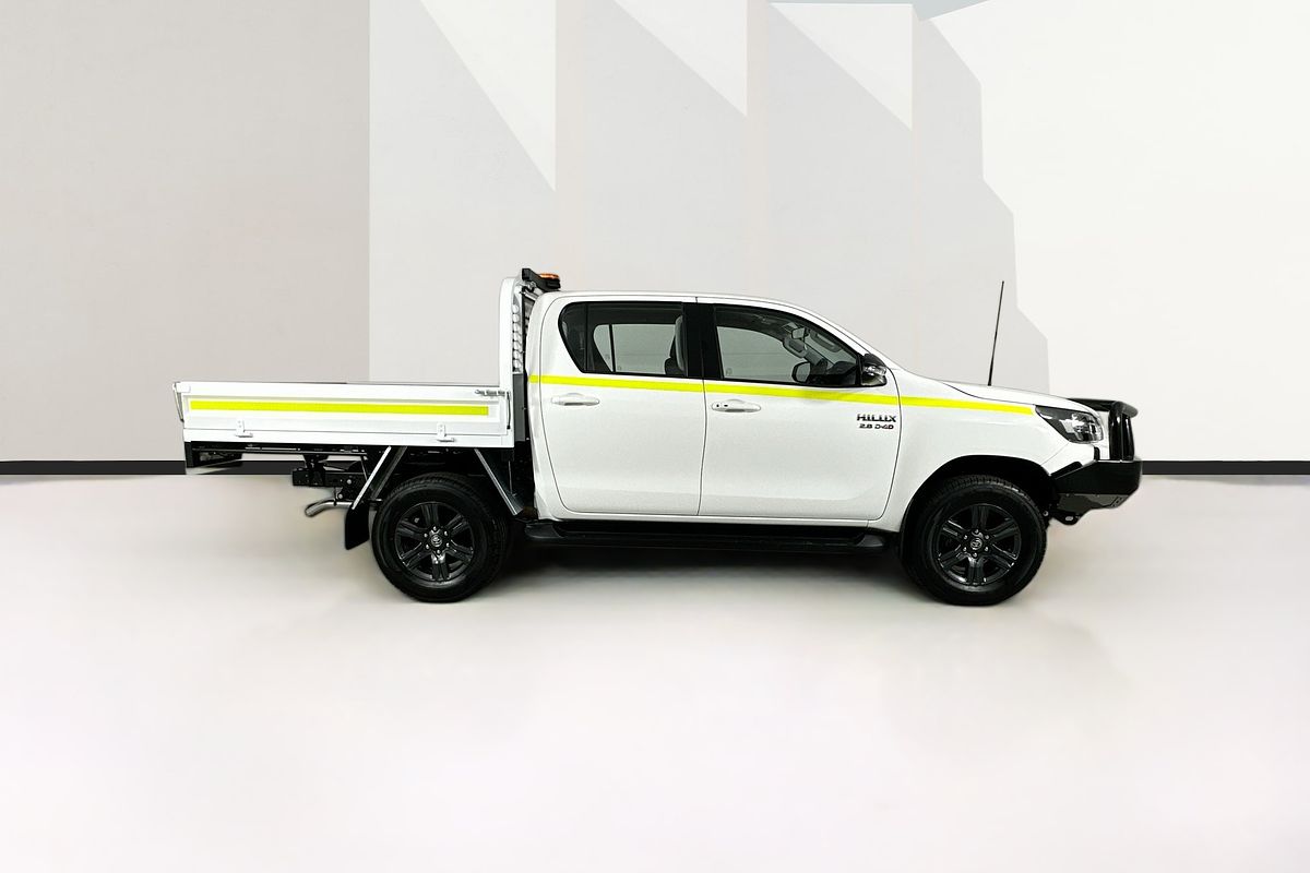 2025 Toyota HILUX SR 48V (4x4) GUN126R RC 4X4