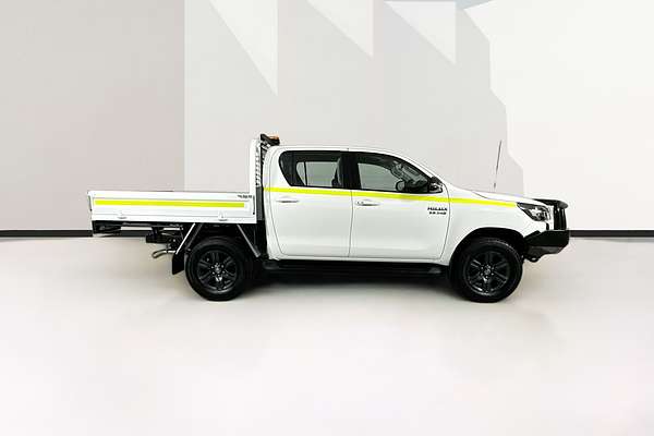 2025 Toyota HILUX SR 48V (4x4) GUN126R RC 4X4