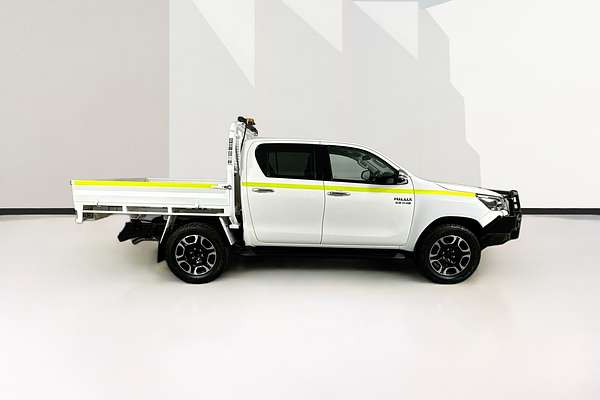 2021 Toyota HILUX SR5 (4x4) GUN126R 4X4