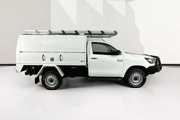 2017 Toyota HILUX SR (4x4) GUN126R 4X4