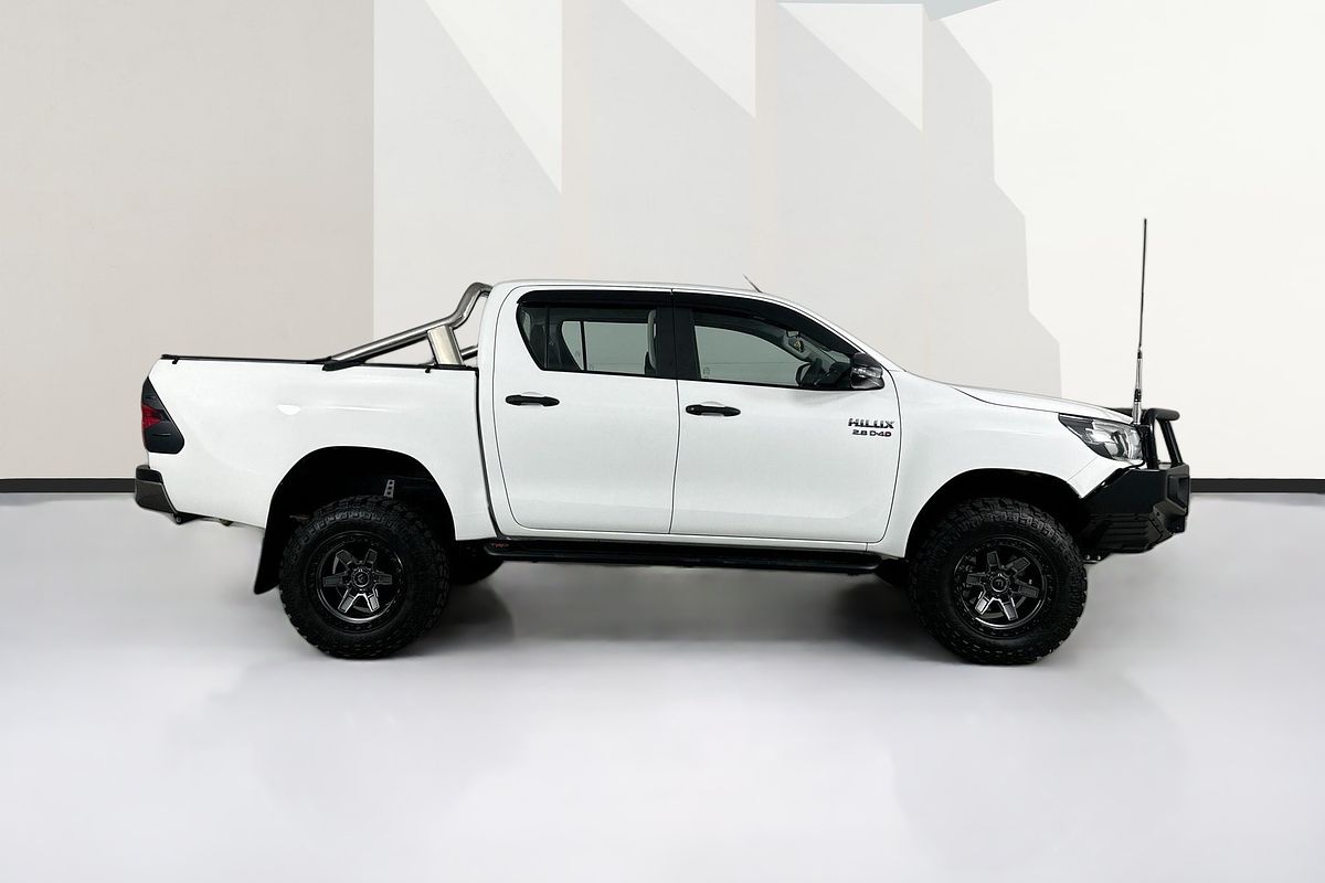 2020 Toyota HILUX SR (4x4) GUN126R MY19 UPGRADE 4X4