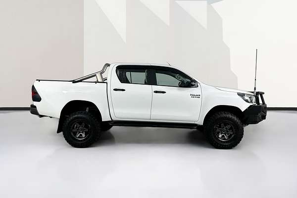 2020 Toyota HILUX SR (4x4) GUN126R MY19 UPGRADE 4X4