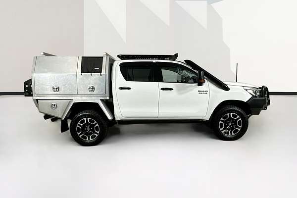 2018 Toyota HILUX SR5 (4x4) GUN126R MY17 4X4