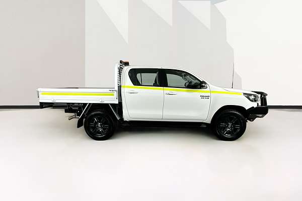 2025 Toyota HILUX SR 48V (4x4) GUN126R RC 4X4