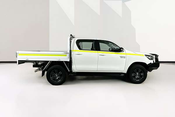 2024 Toyota HILUX SR 48V (4x4) GUN126R 4X4