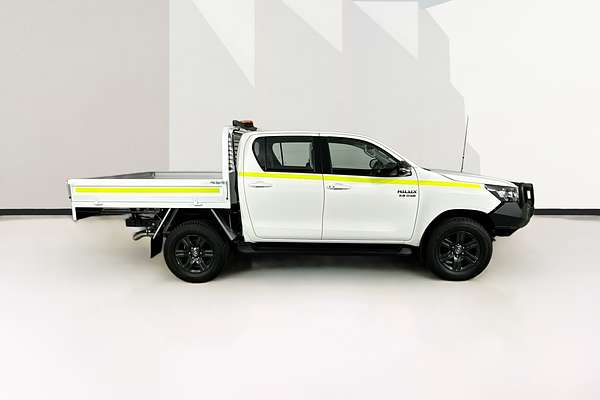 2024 Toyota HILUX SR 48V (4x4) GUN126R 4X4