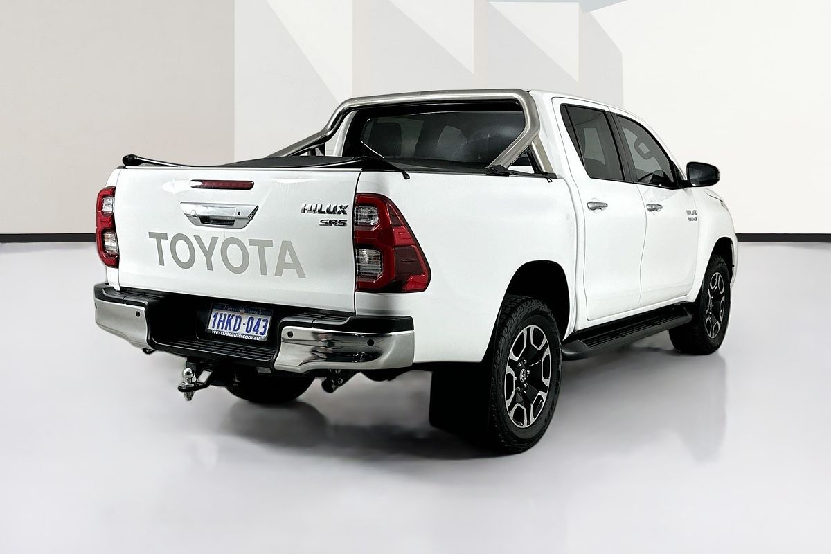 2021 Toyota HILUX SR5 (4x4) GUN126R FACELIFT 4X4