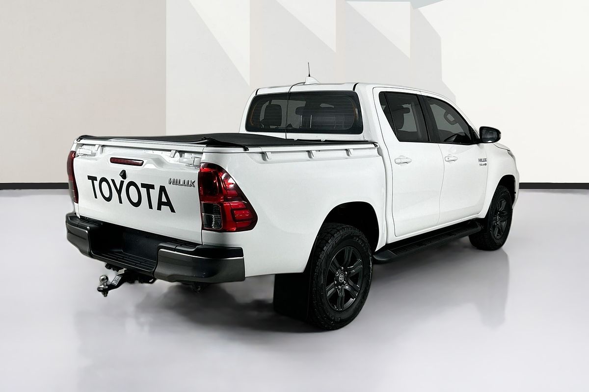 2022 Toyota HILUX SR (4x4) GUN126R 4X4