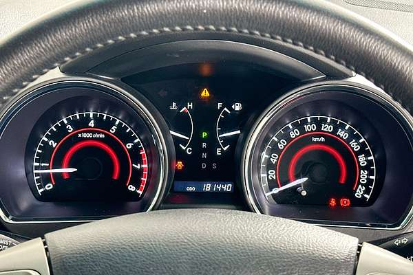 2010 Toyota KLUGER GRANDE (FWD) GSU40R