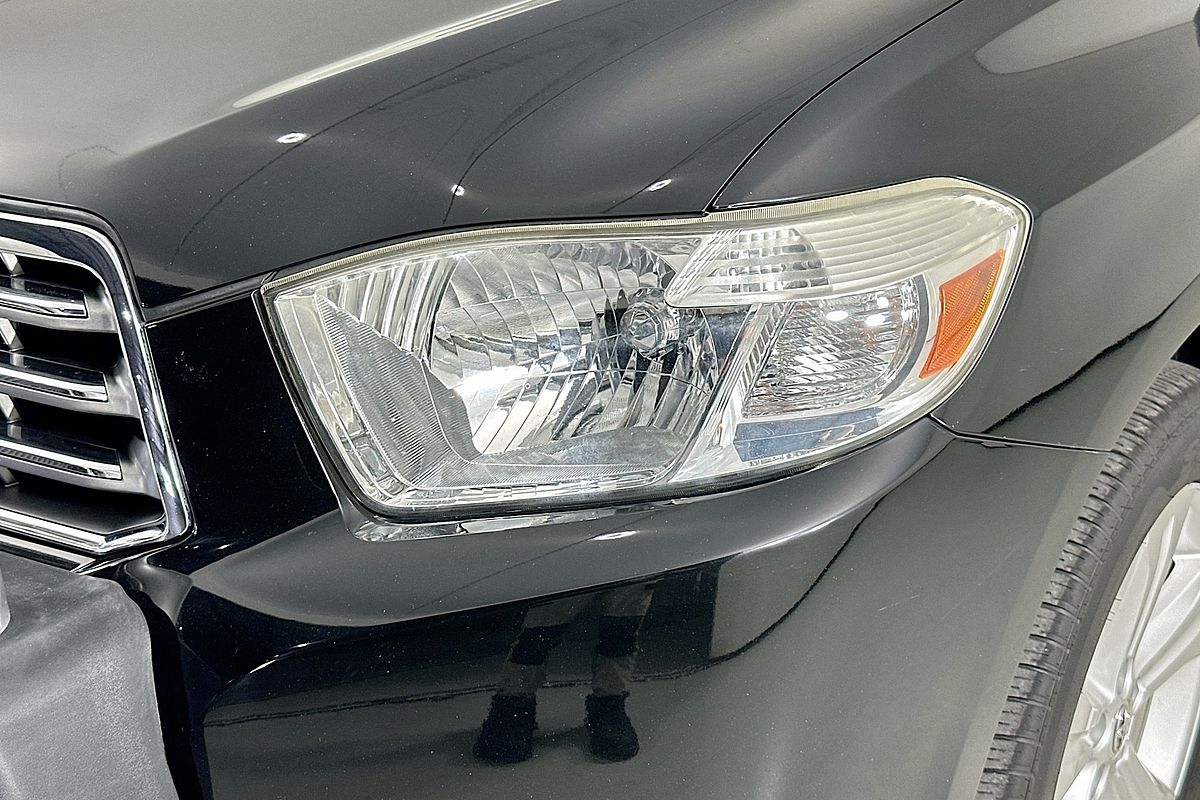 2010 Toyota KLUGER GRANDE (FWD) GSU40R