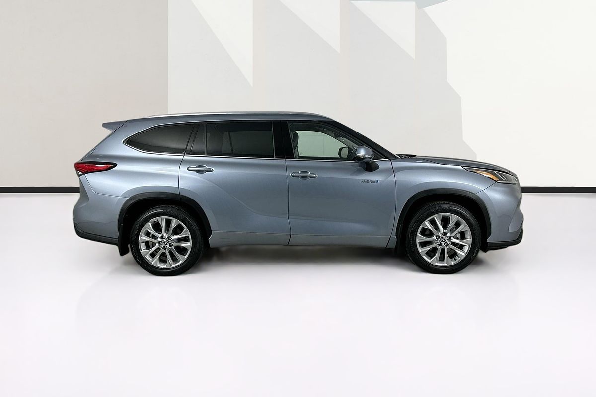 2021 Toyota KLUGER GRANDE HYBRID AWD AXUH78R