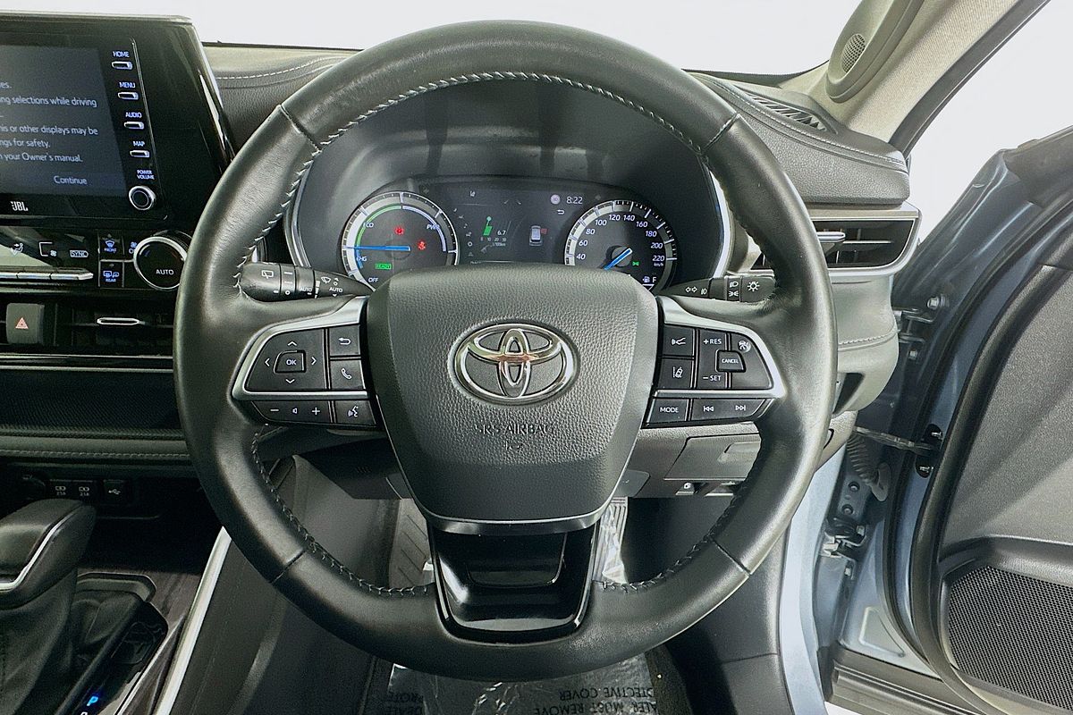 2021 Toyota KLUGER GRANDE HYBRID AWD AXUH78R