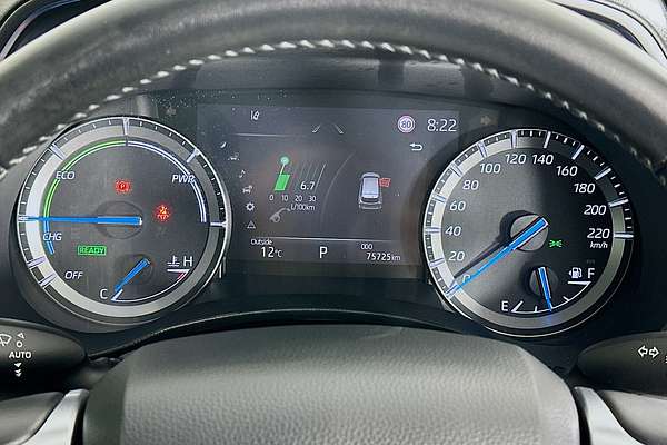 2021 Toyota KLUGER GRANDE HYBRID AWD AXUH78R