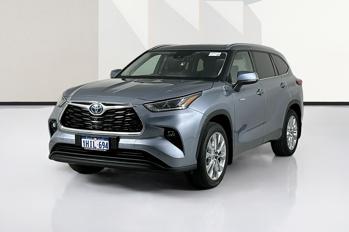 2021 Toyota KLUGER GRANDE HYBRID AWD AXUH78R