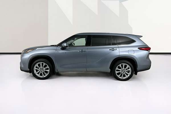 2021 Toyota KLUGER GRANDE HYBRID AWD AXUH78R