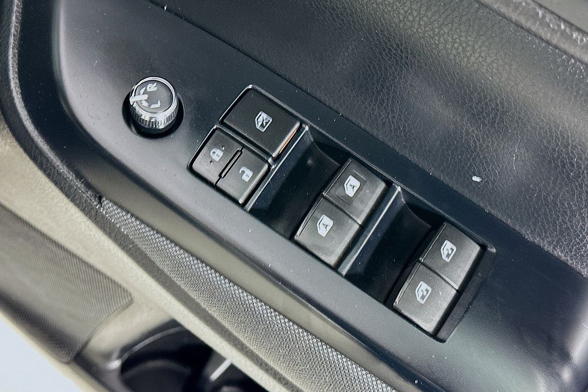 2016 Toyota KLUGER GX (4x2) GSU50R