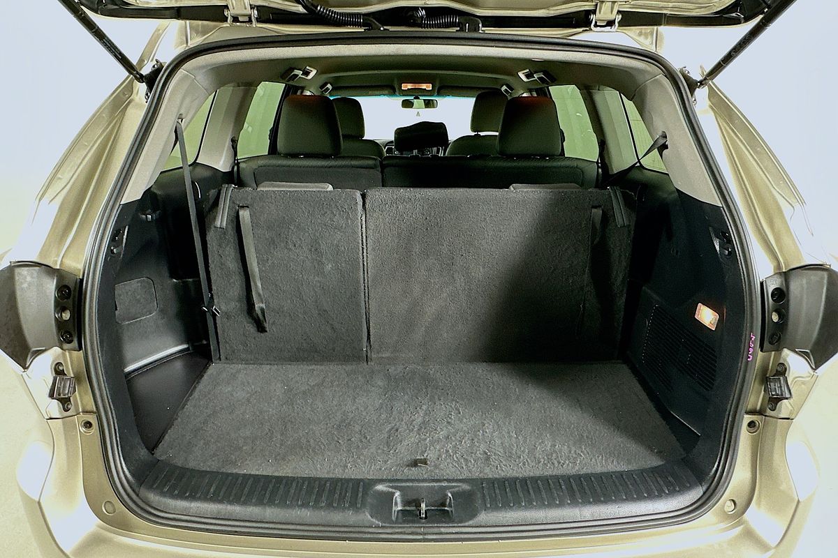 2016 Toyota KLUGER GX (4x2) GSU50R