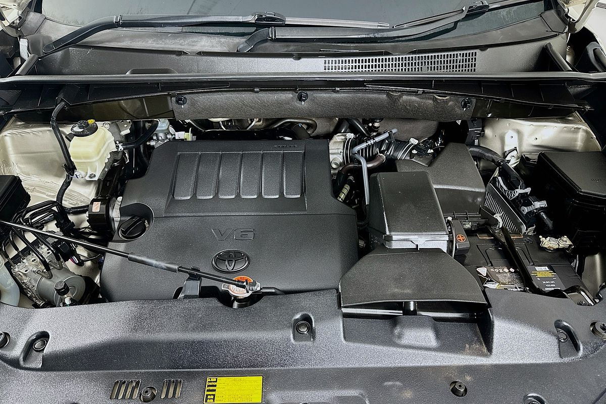2016 Toyota KLUGER GX (4x2) GSU50R