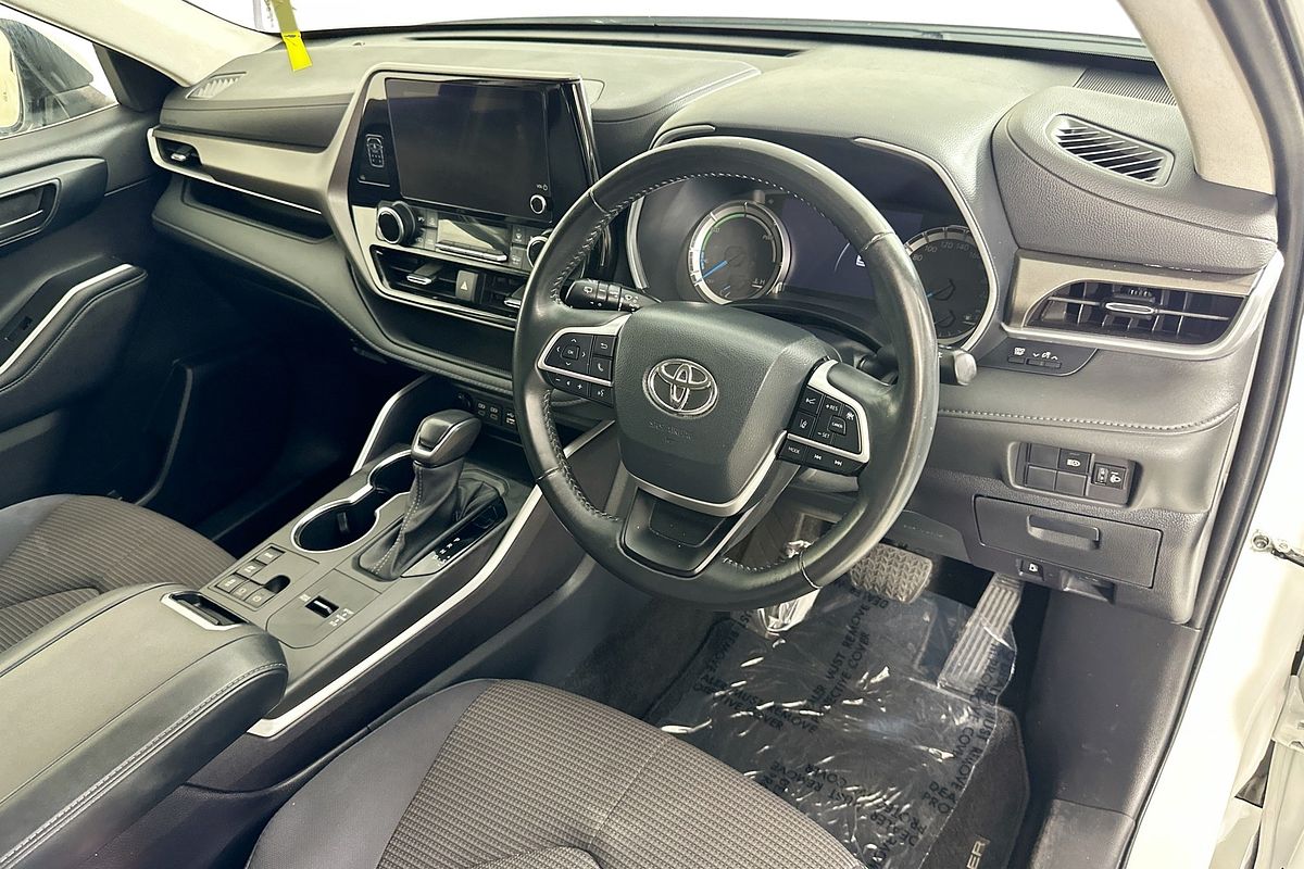 2023 Toyota KLUGER GX HYBRID AWD AXUH78R