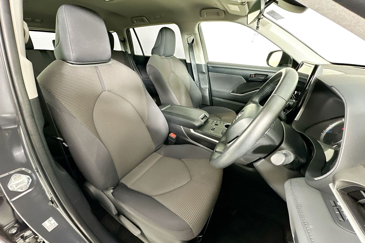 2024 Toyota KLUGER GX HYBRID AWD AXUH78R