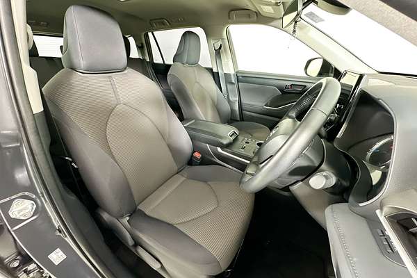 2024 Toyota KLUGER GX HYBRID AWD AXUH78R