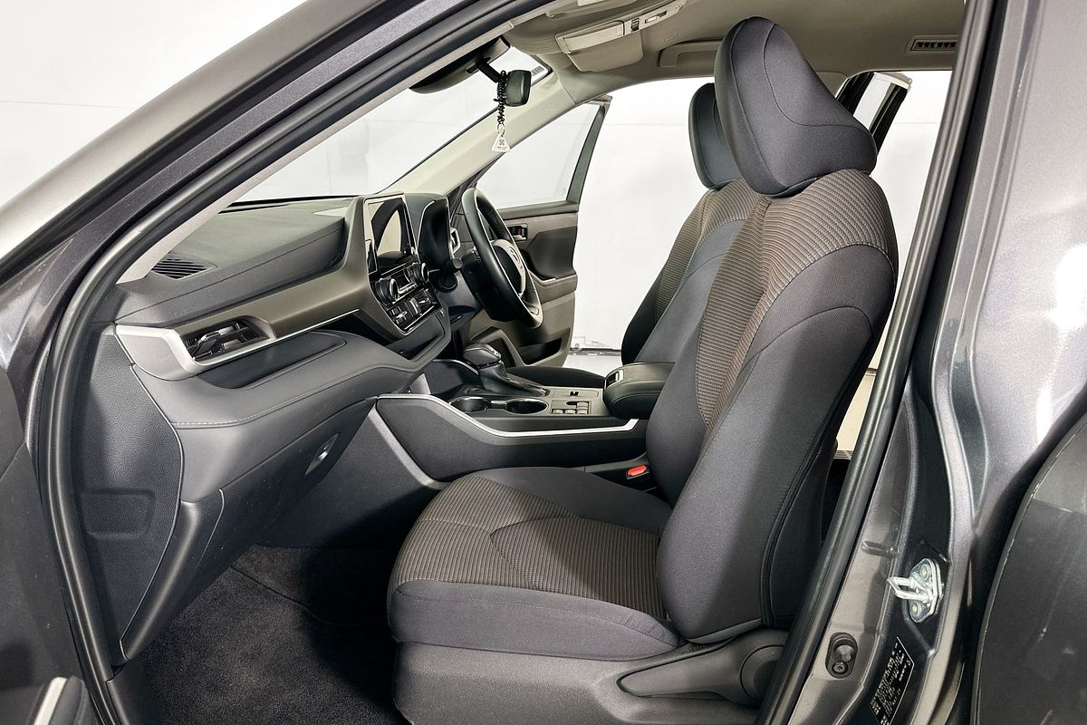 2024 Toyota KLUGER GX HYBRID AWD AXUH78R