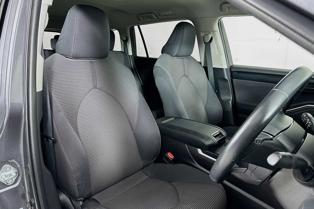 2022 Toyota KLUGER GX HYBRID AWD AXUH78R