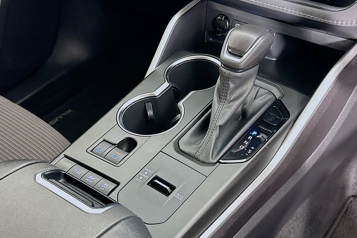 2022 Toyota KLUGER GX HYBRID AWD AXUH78R