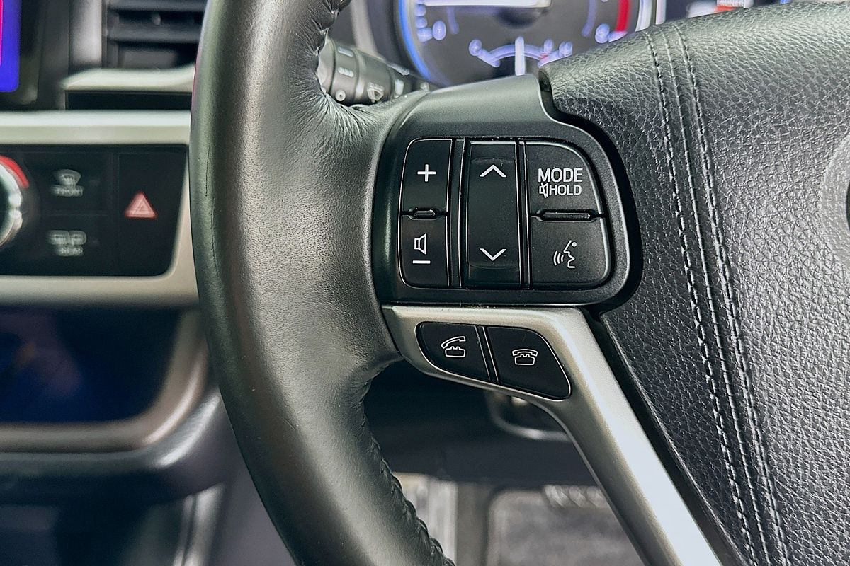 2015 Toyota KLUGER GRANDE (4x4) GSU55R