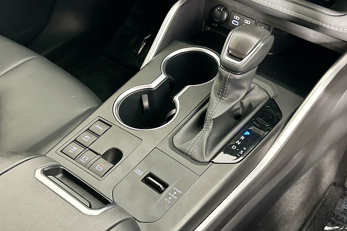 2024 Toyota KLUGER GXL HYBRID AWD AXUH78R