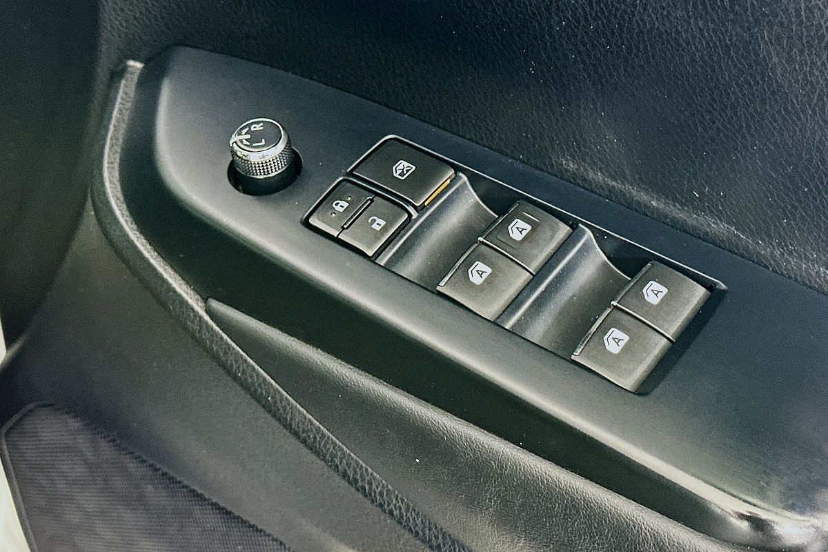 2015 Toyota KLUGER GRANDE (4x4) GSU55R
