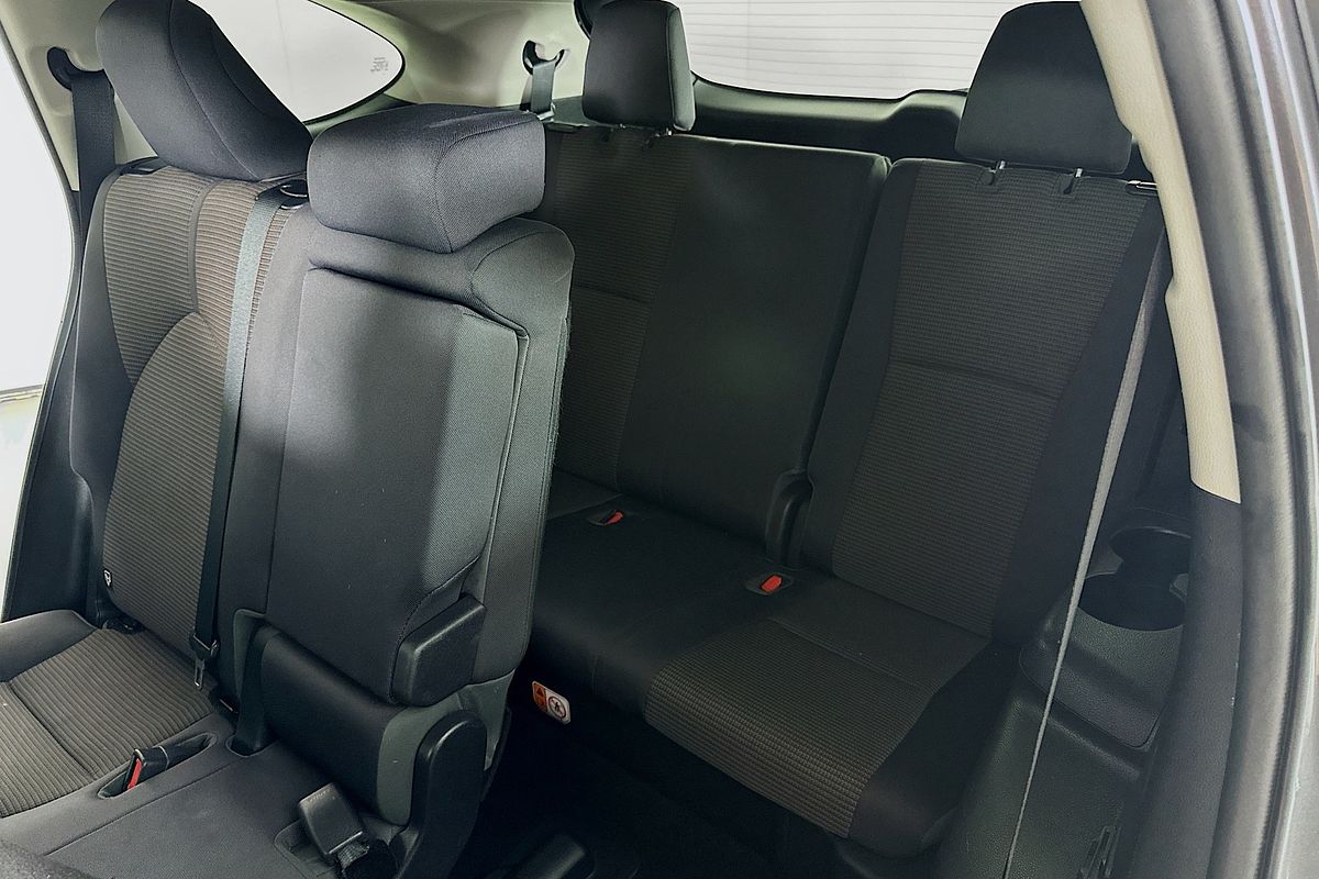 2022 Toyota KLUGER GX HYBRID AWD AXUH78R